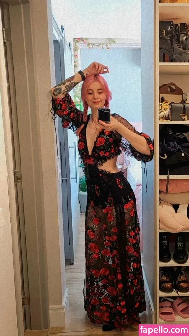 Gabi Cattuzzo Onlyfans Photo Gallery 