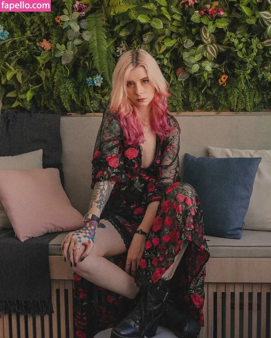 Gabi Cattuzzo Onlyfans Photo Gallery 