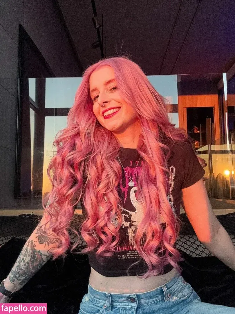 Gabi Cattuzzo Onlyfans Photo Gallery 