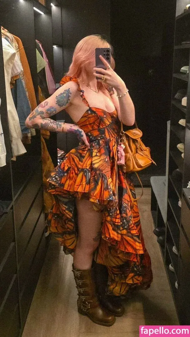 Gabi Cattuzzo Onlyfans Photo Gallery 