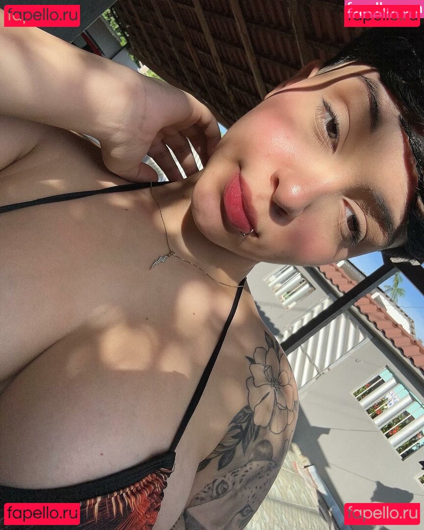 Gatuninhaaa Nude Onlyfans Photo 13