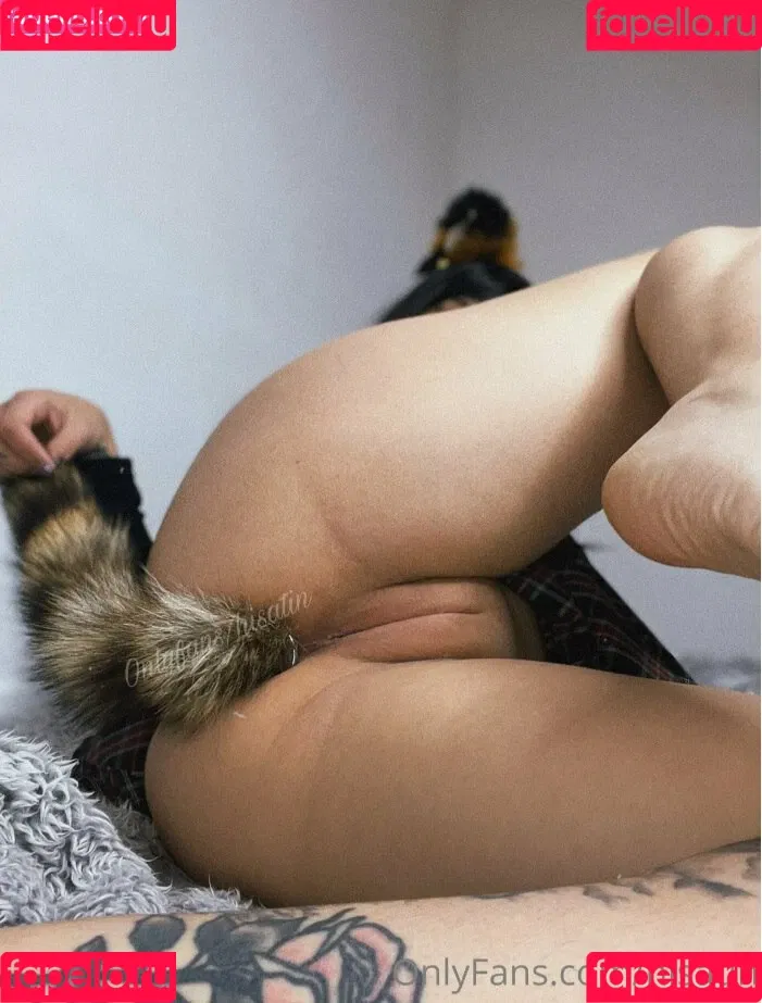 Satin Onlyfans Photo Gallery 