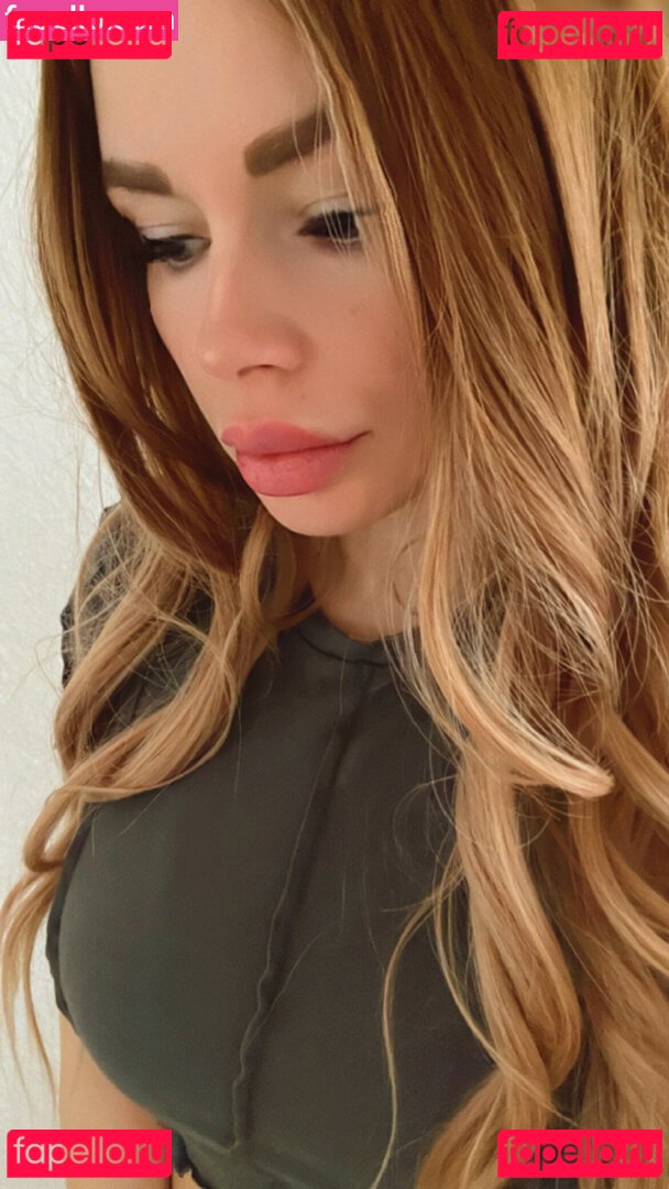 Splitterbabe Nude Onlyfans Photo 12