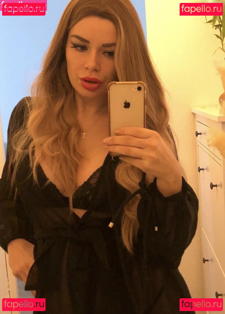 Splitterbabe Nude Onlyfans Photo 9