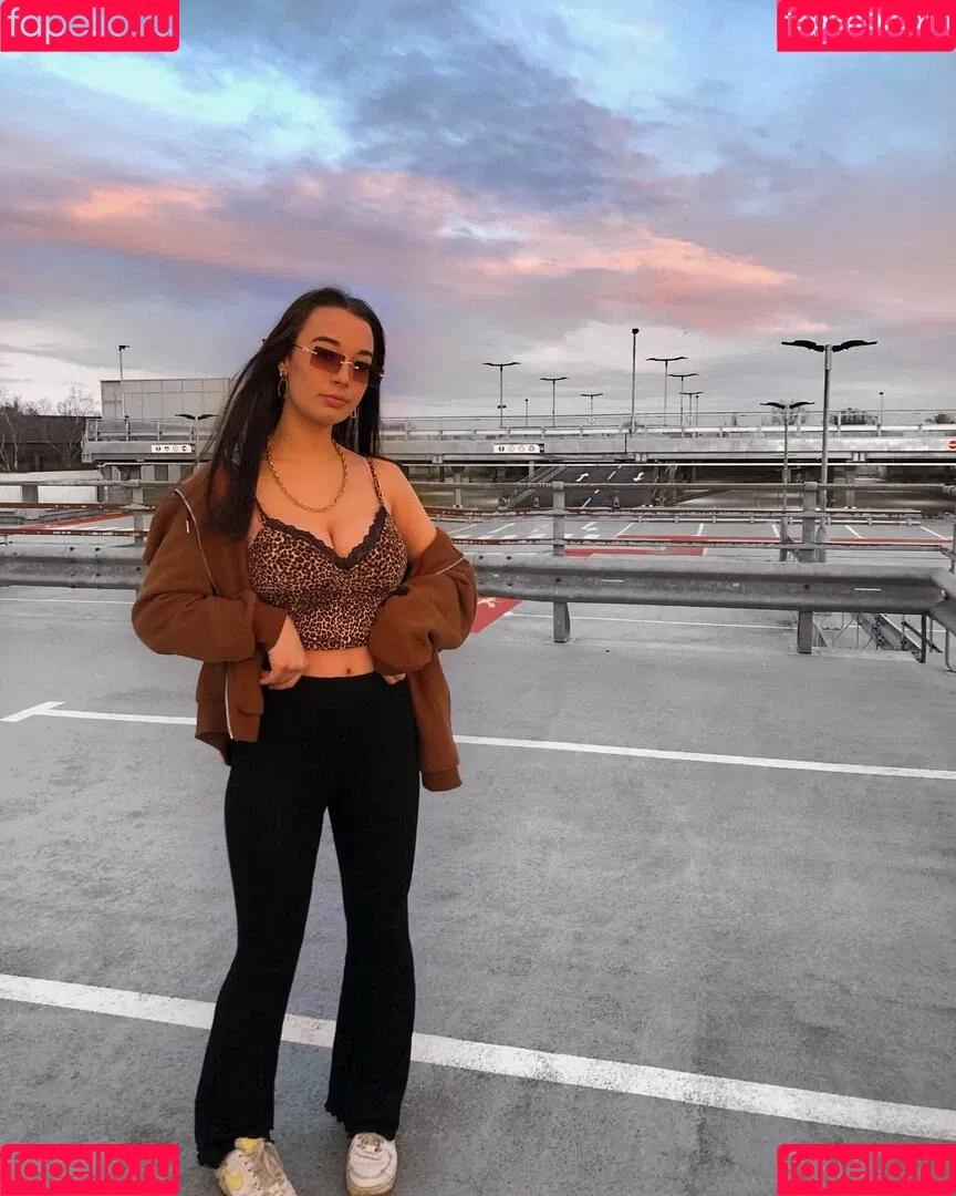 Anna Langley Onlyfans Photo Gallery 