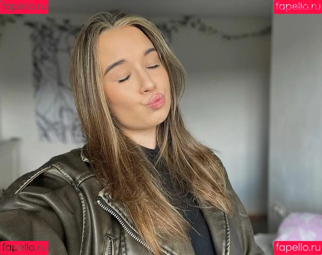 Anna Langley Onlyfans Photo Gallery 