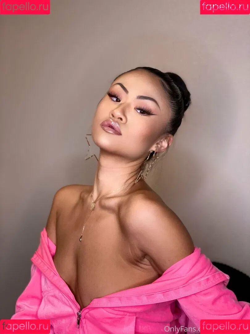 kamikolin Onlyfans Photo Gallery 