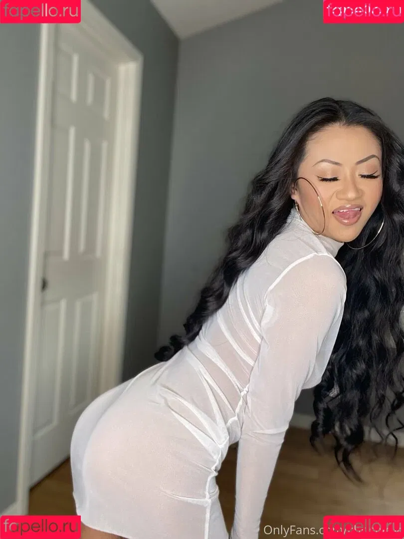kamikolin Onlyfans Photo Gallery 