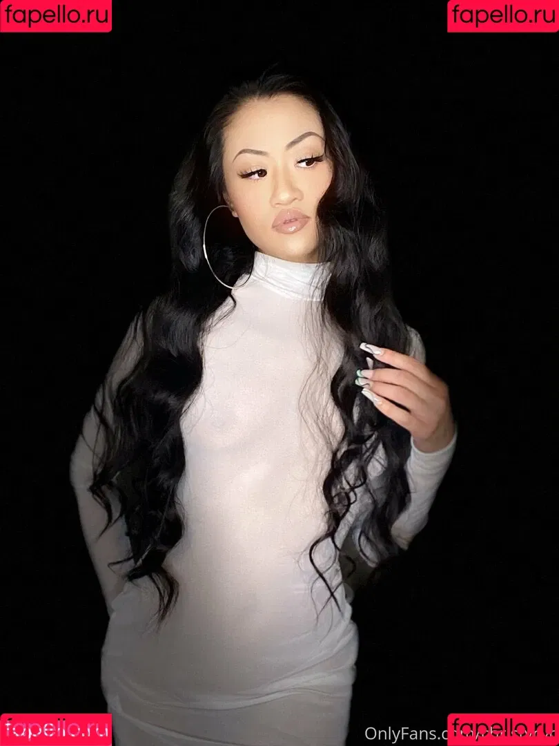 kamikolin Onlyfans Photo Gallery 
