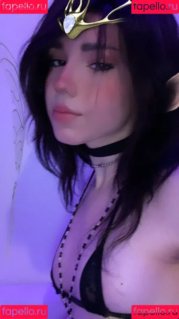 Arielle Maxine Onlyfans Photo Gallery 