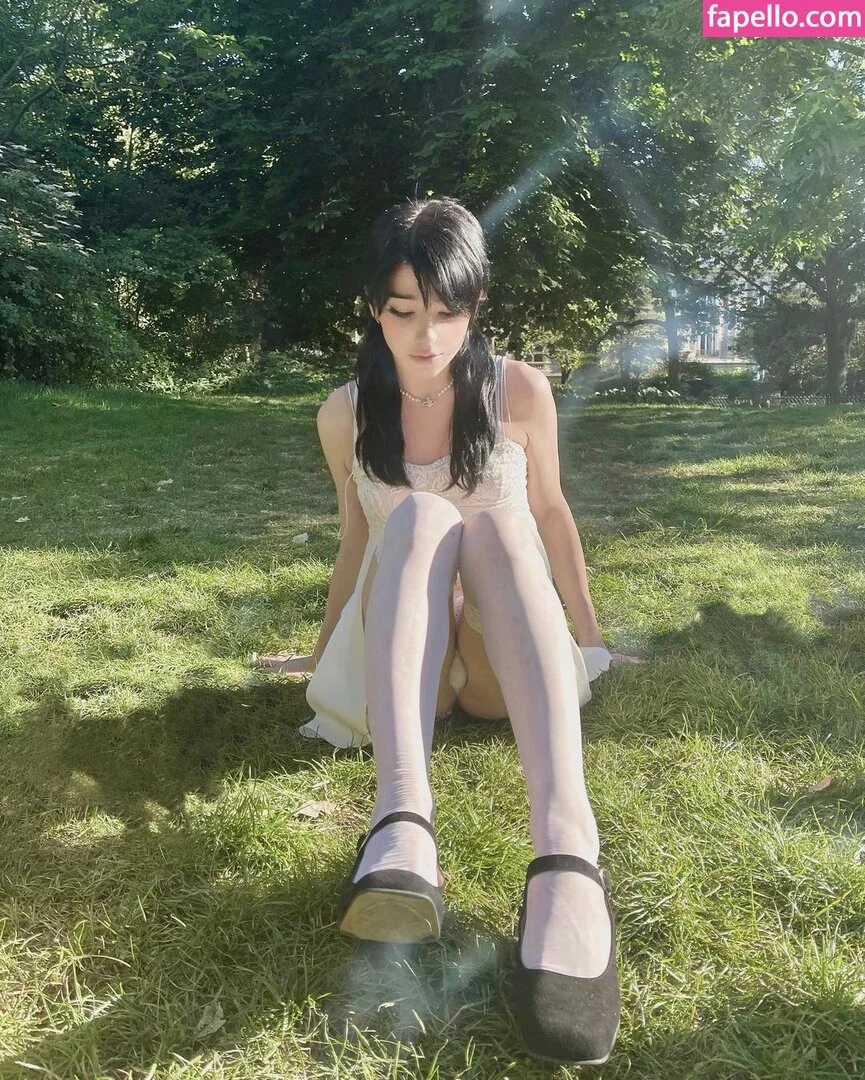 Arielle Maxine Onlyfans Photo Gallery 