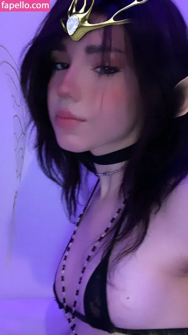 Arielle Maxine Onlyfans Photo Gallery 