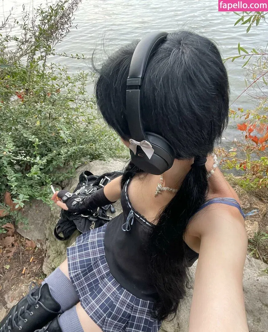 Arielle Maxine Onlyfans Photo Gallery 