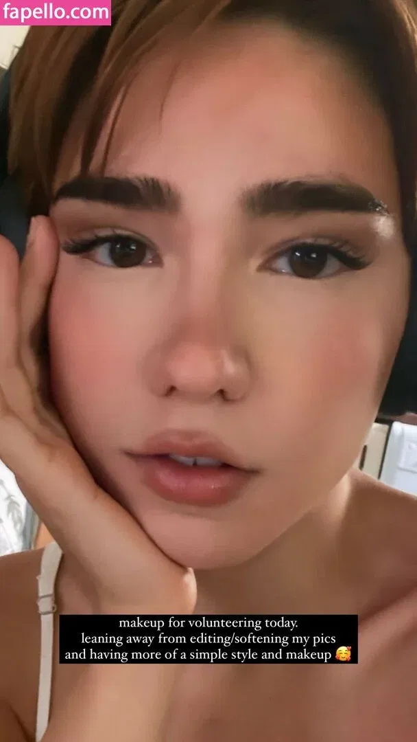 Arielle Maxine Onlyfans Photo Gallery 