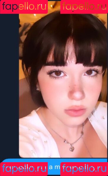 Arielle Maxine Onlyfans Photo Gallery 