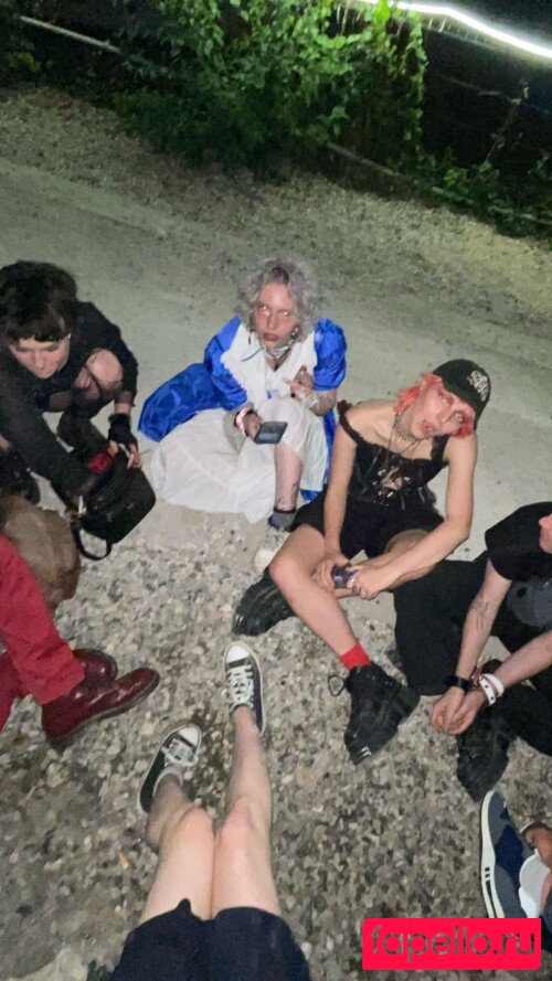 Arielle Maxine Onlyfans Photo Gallery 