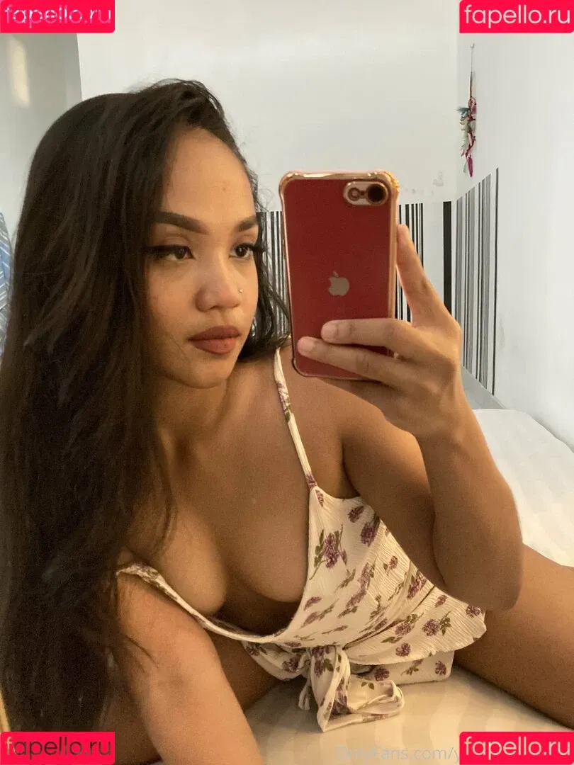 yourbabygirl23 Onlyfans Photo Gallery 