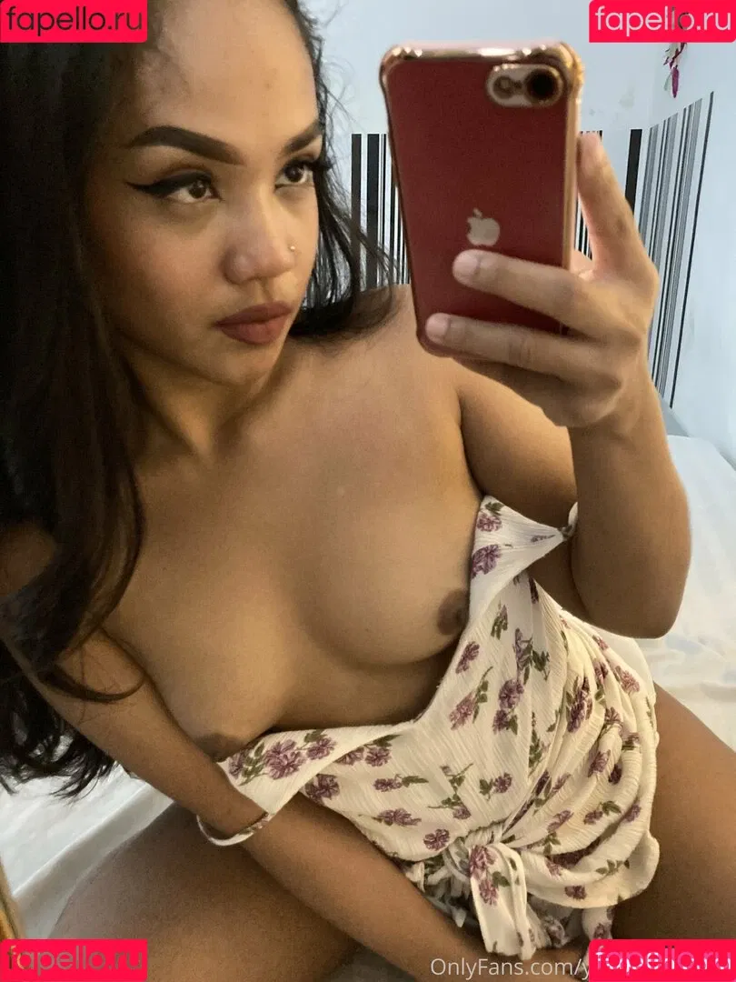 yourbabygirl23 Onlyfans Photo Gallery 