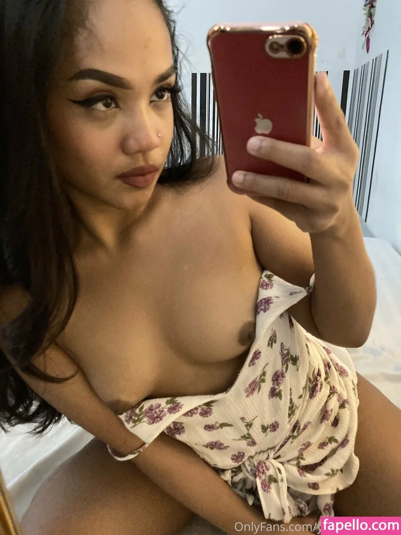 yourbabygirl23 Onlyfans Photo Gallery 