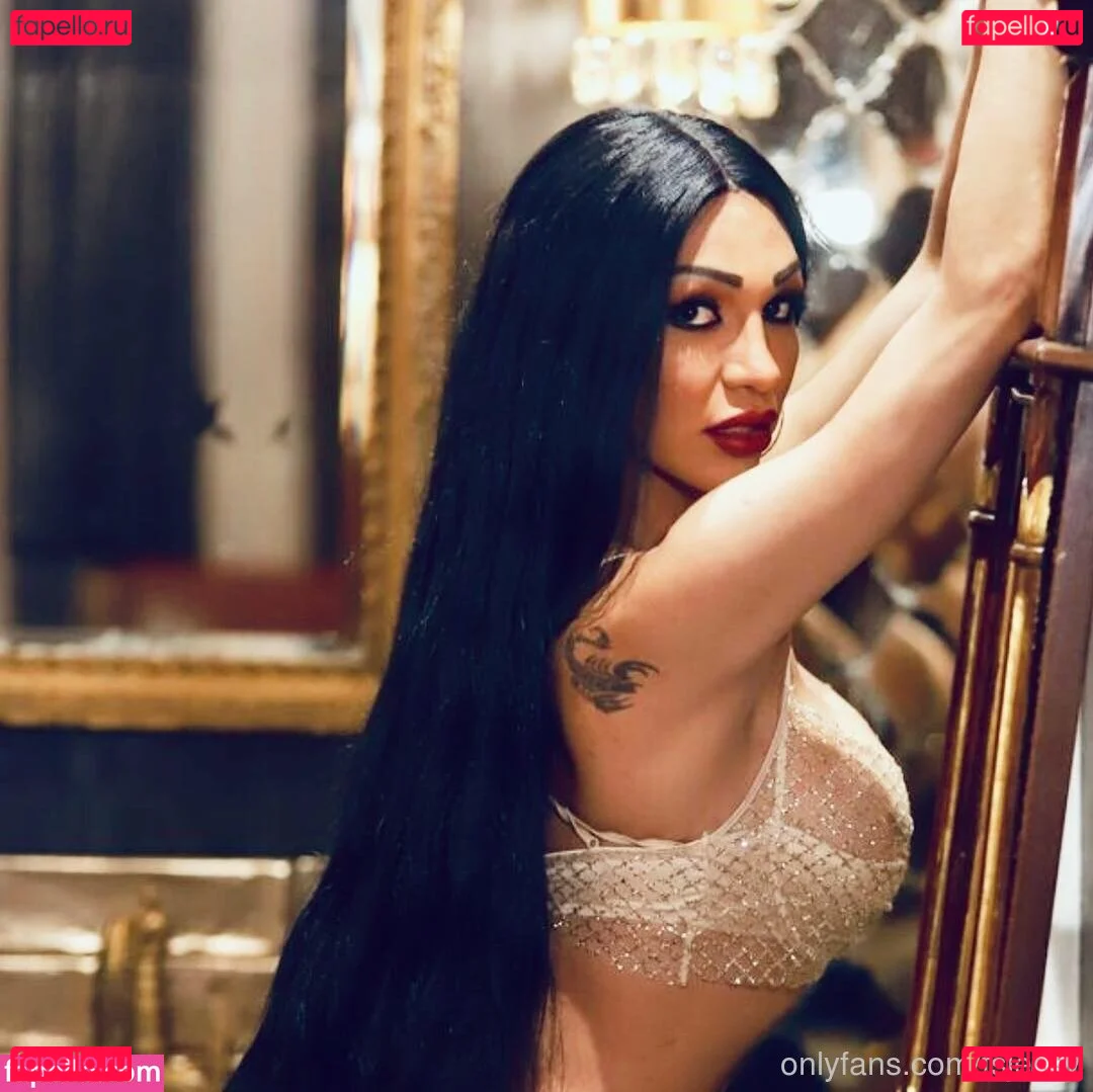 Jessy Dubai Onlyfans Photo Gallery 