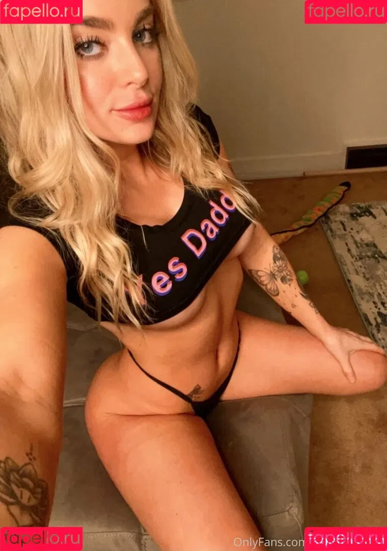 itskhloeexoxo Onlyfans Photo Gallery 