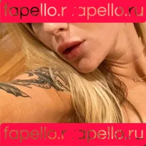 itskhloeexoxo Onlyfans Photo Gallery 