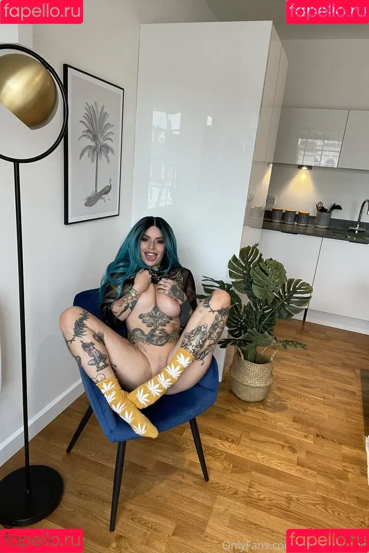 Katsandcrows Onlyfans Photo Gallery 