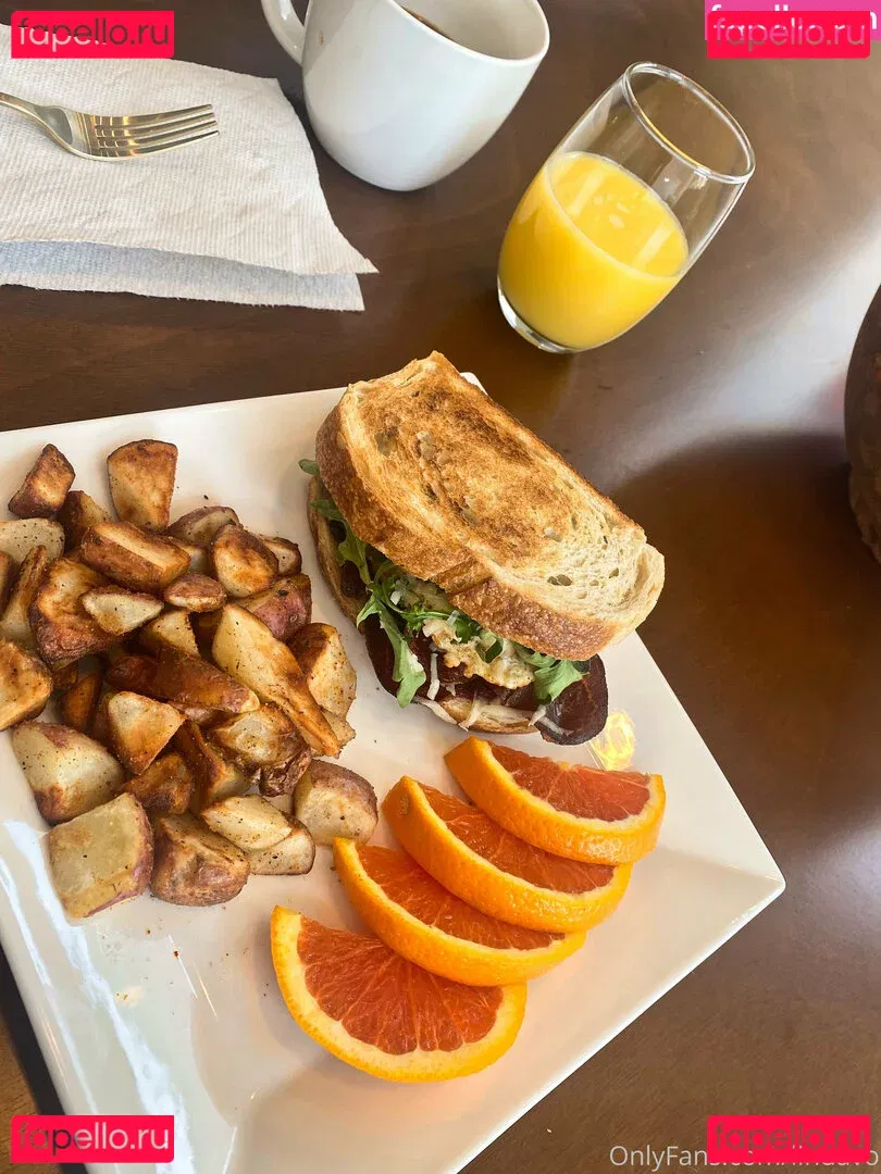 lindavo Onlyfans Photo Gallery 