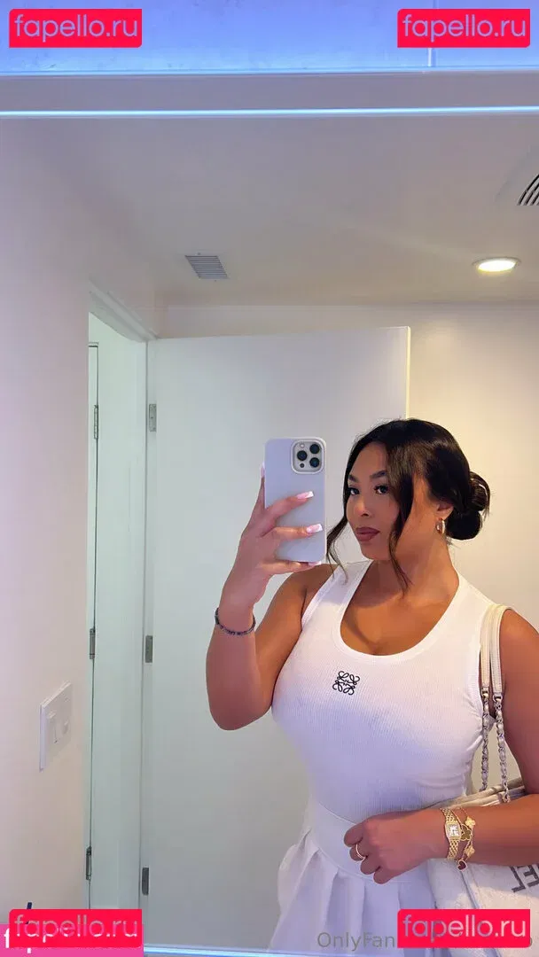 lindavo Onlyfans Photo Gallery 