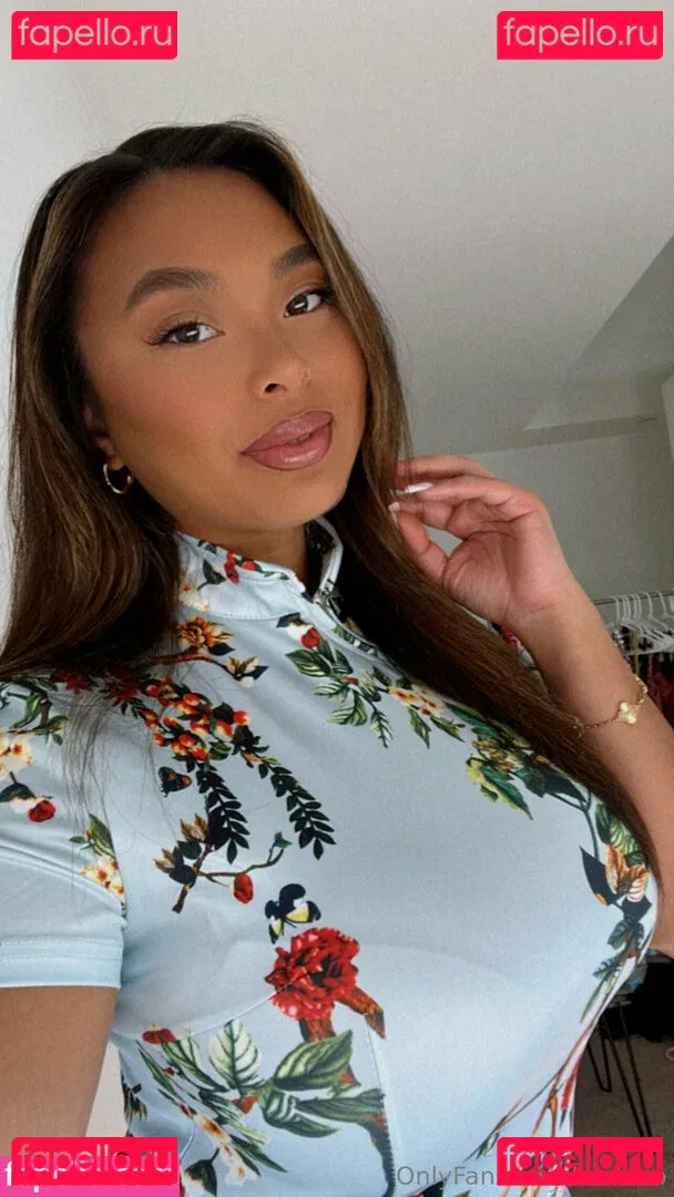 lindavo Onlyfans Photo Gallery 