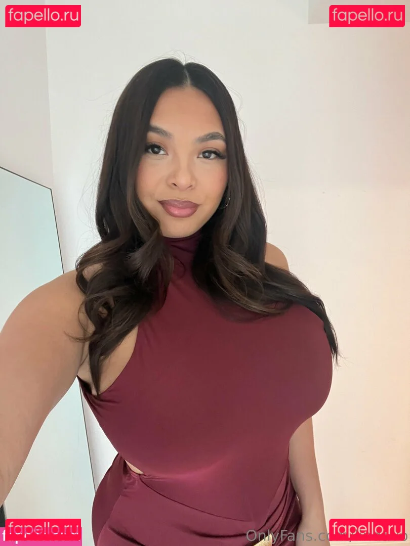 lindavo Onlyfans Photo Gallery 