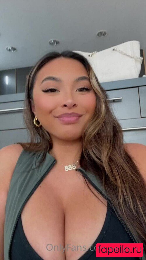 lindavo Onlyfans Photo Gallery 