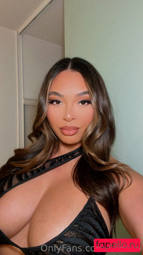 lindavo Onlyfans Photo Gallery 