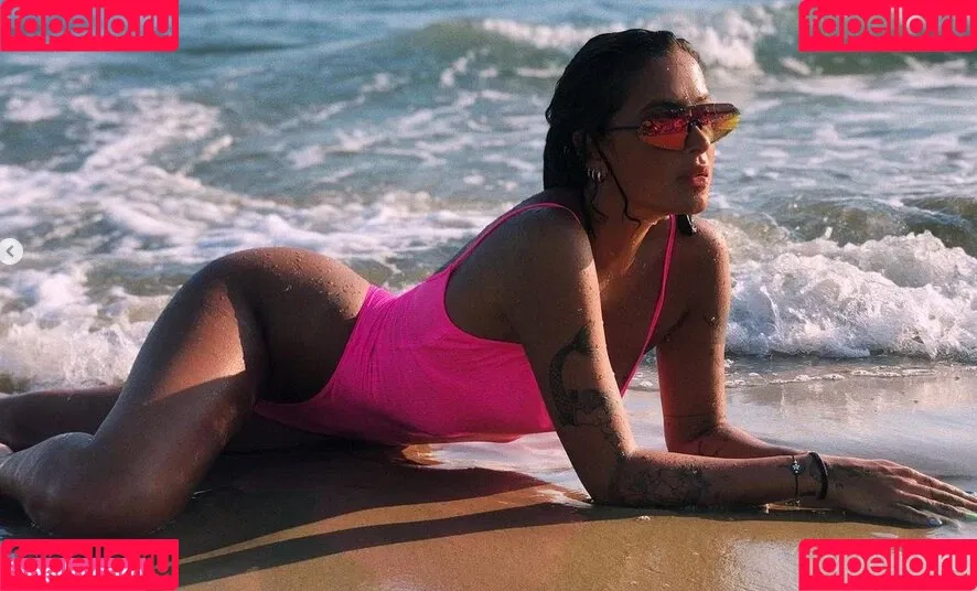 Karolina Meschino Onlyfans Photo Gallery 