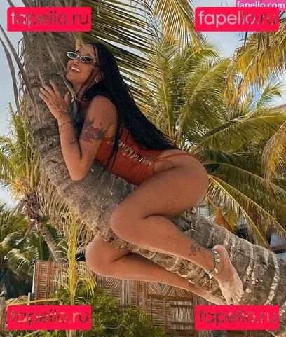 Karolina Meschino Onlyfans Photo Gallery 