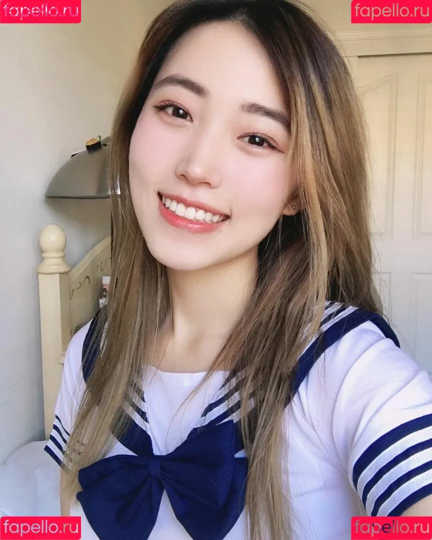 Yoojin Onlyfans Photo Gallery 