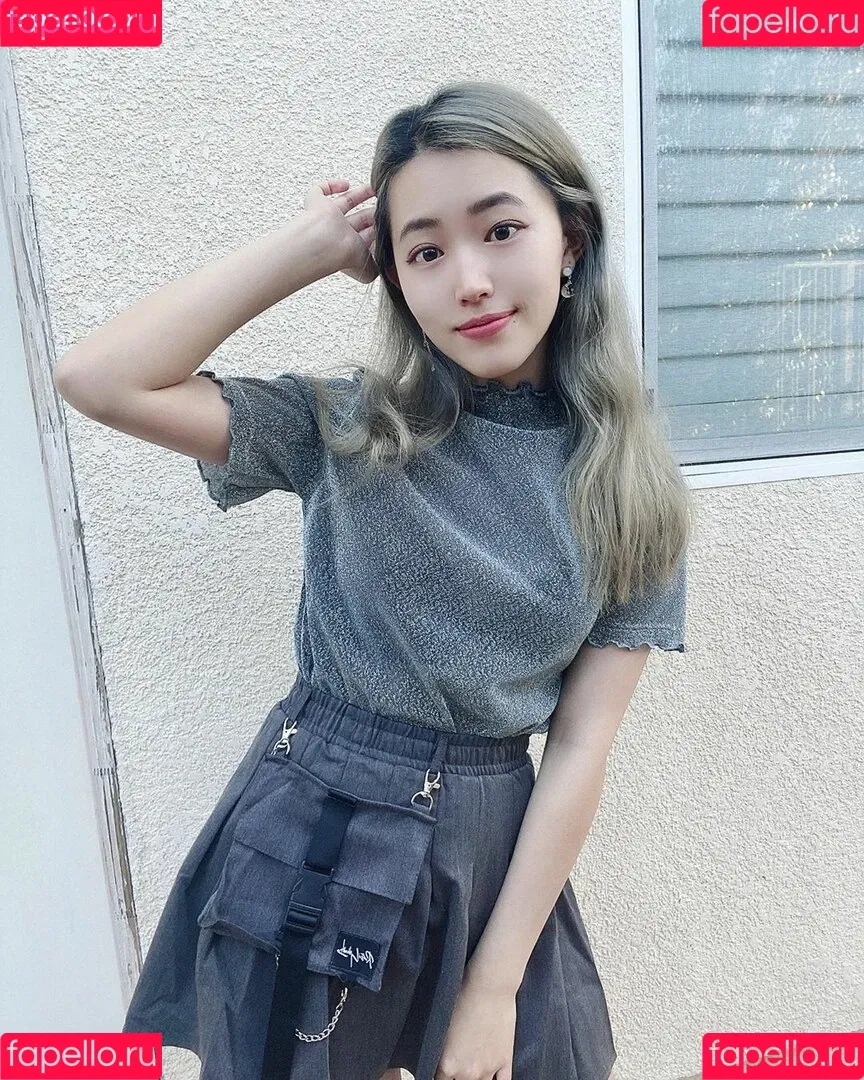 Yoojin Onlyfans Photo Gallery 