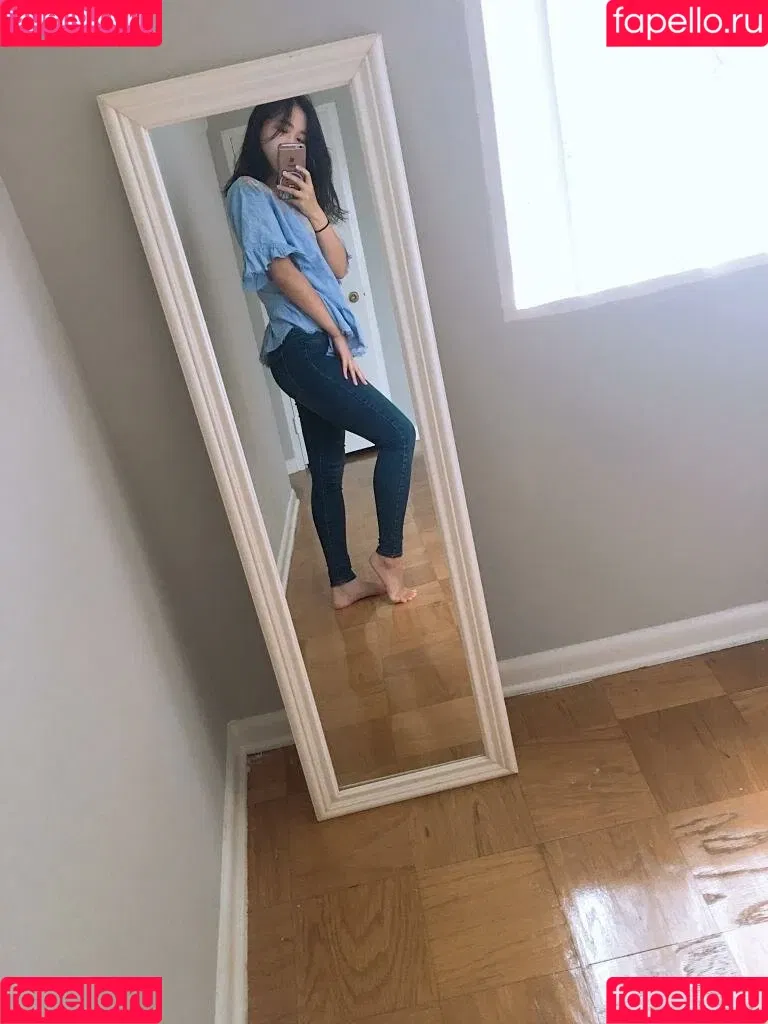 Yoojin Onlyfans Photo Gallery 