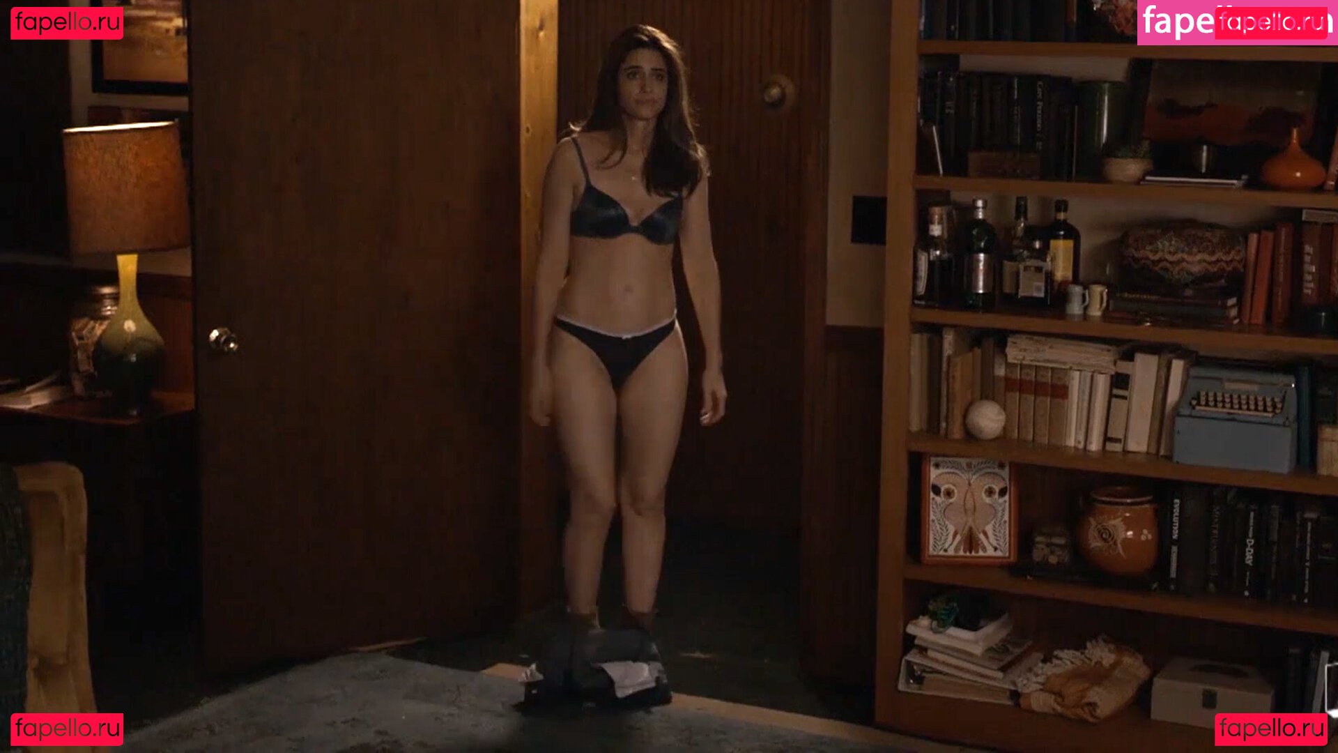 Amanda Peet Nude Onlyfans Photo 44