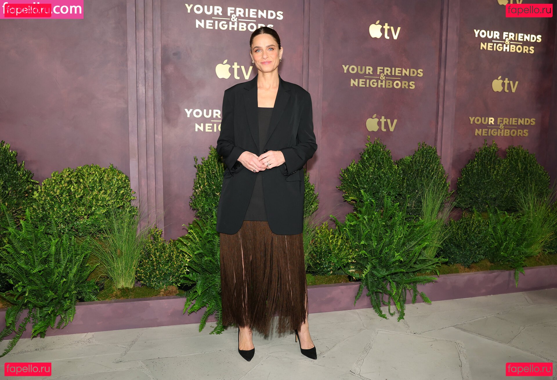 Amanda Peet Nude Onlyfans Photo 5