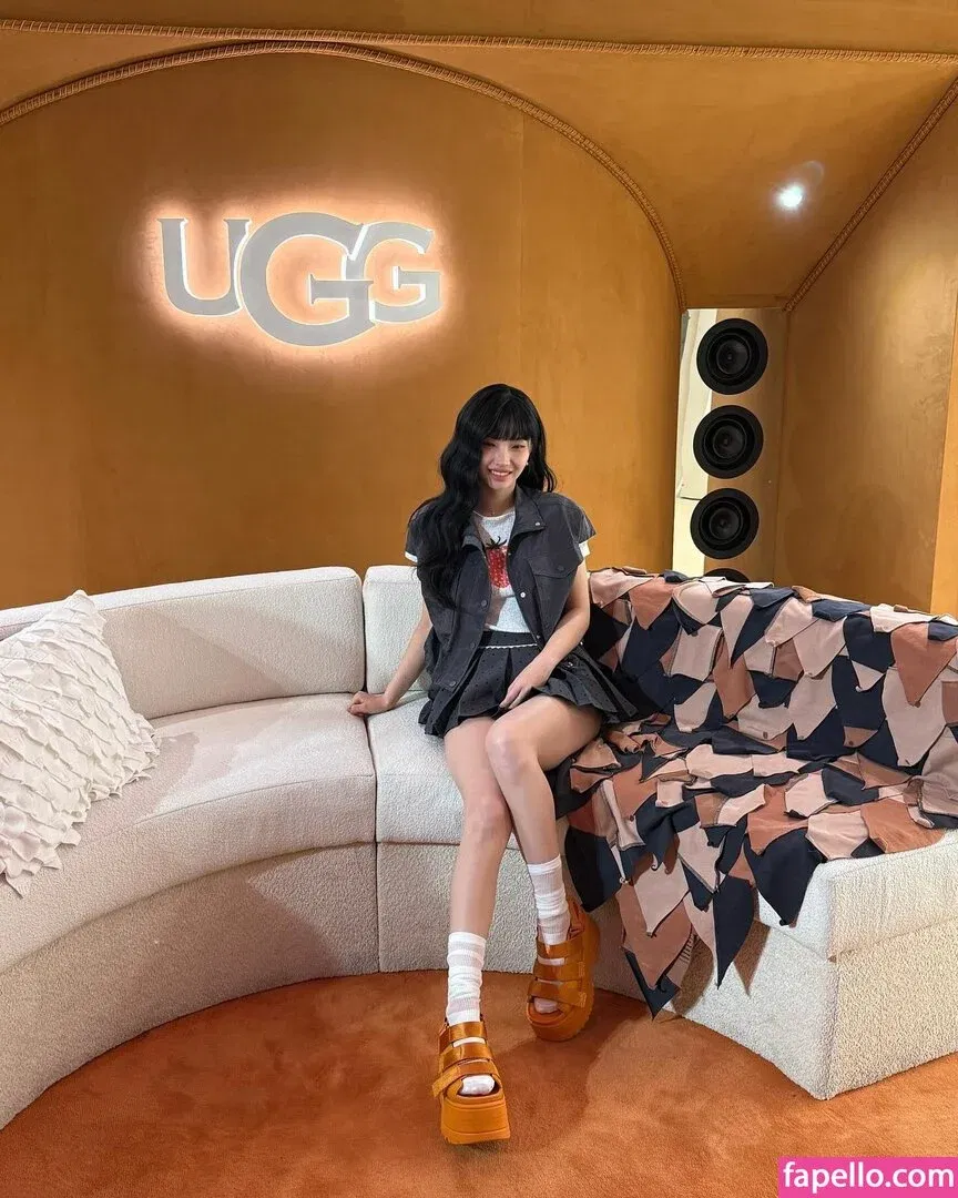 tiny.pretty.j Onlyfans Photo Gallery 