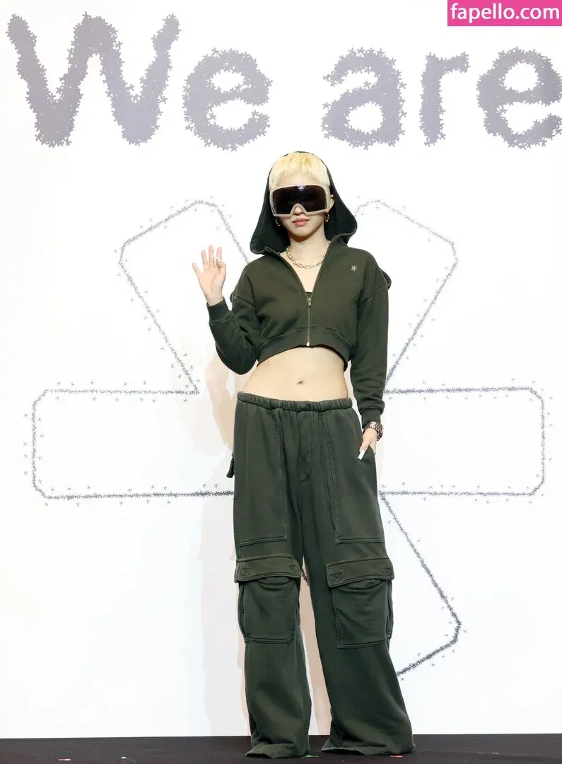 tiny.pretty.j Onlyfans Photo Gallery 