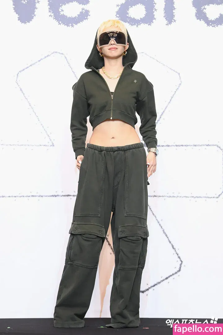 tiny.pretty.j Onlyfans Photo Gallery 