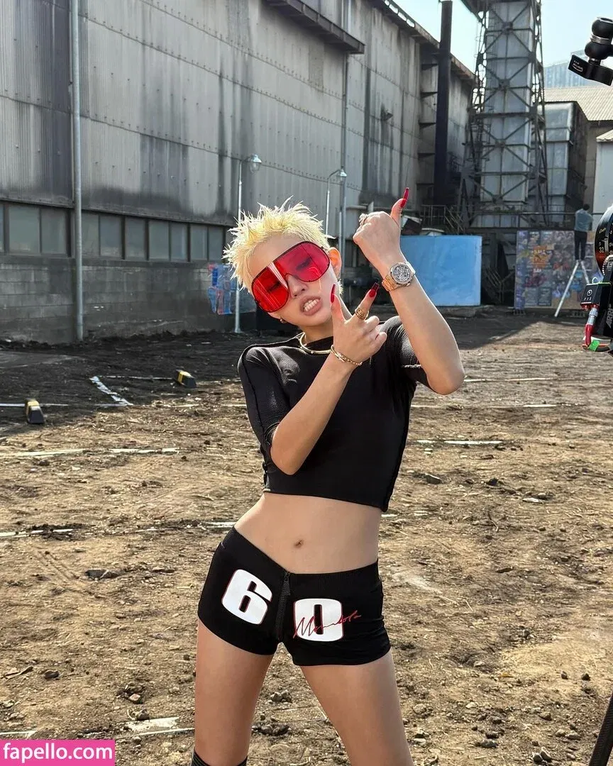 tiny.pretty.j Onlyfans Photo Gallery 