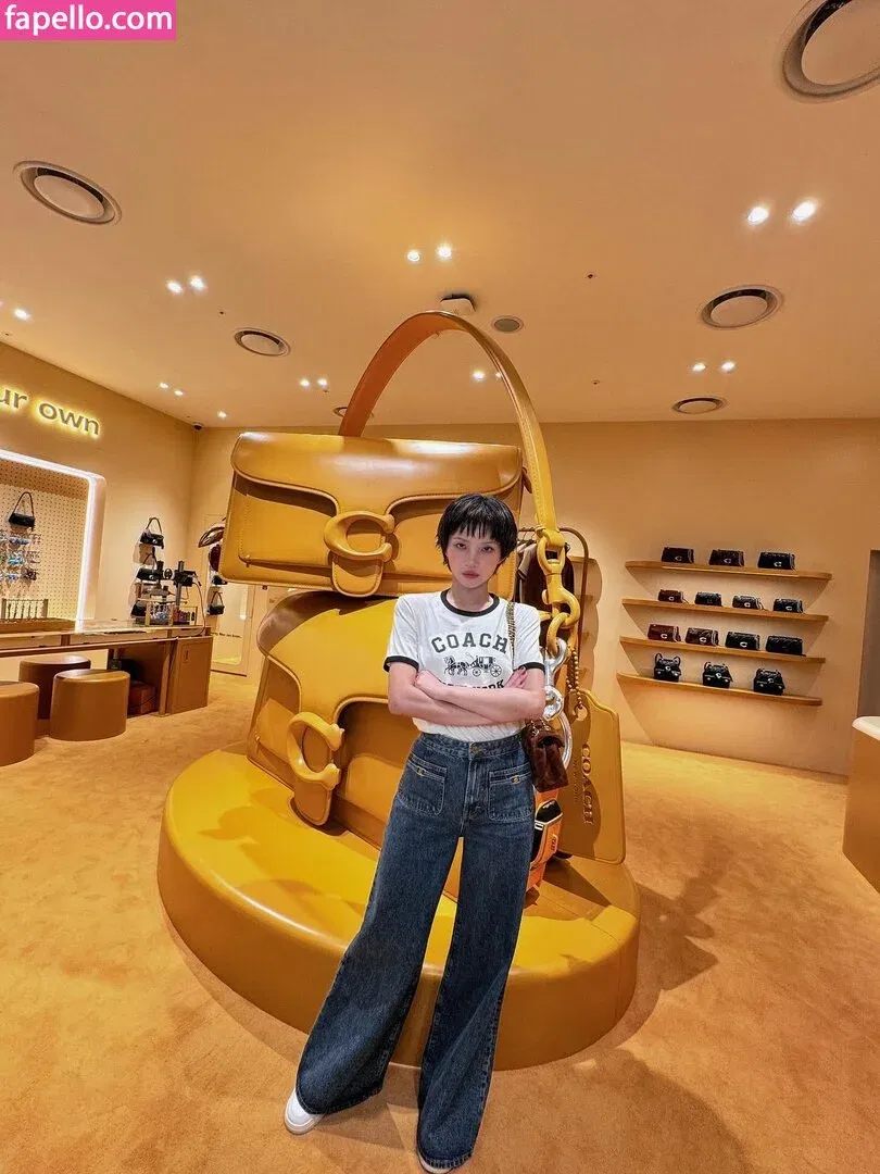 tiny.pretty.j Onlyfans Photo Gallery 