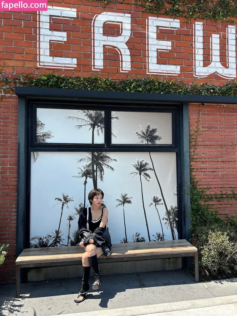 tiny.pretty.j Onlyfans Photo Gallery 