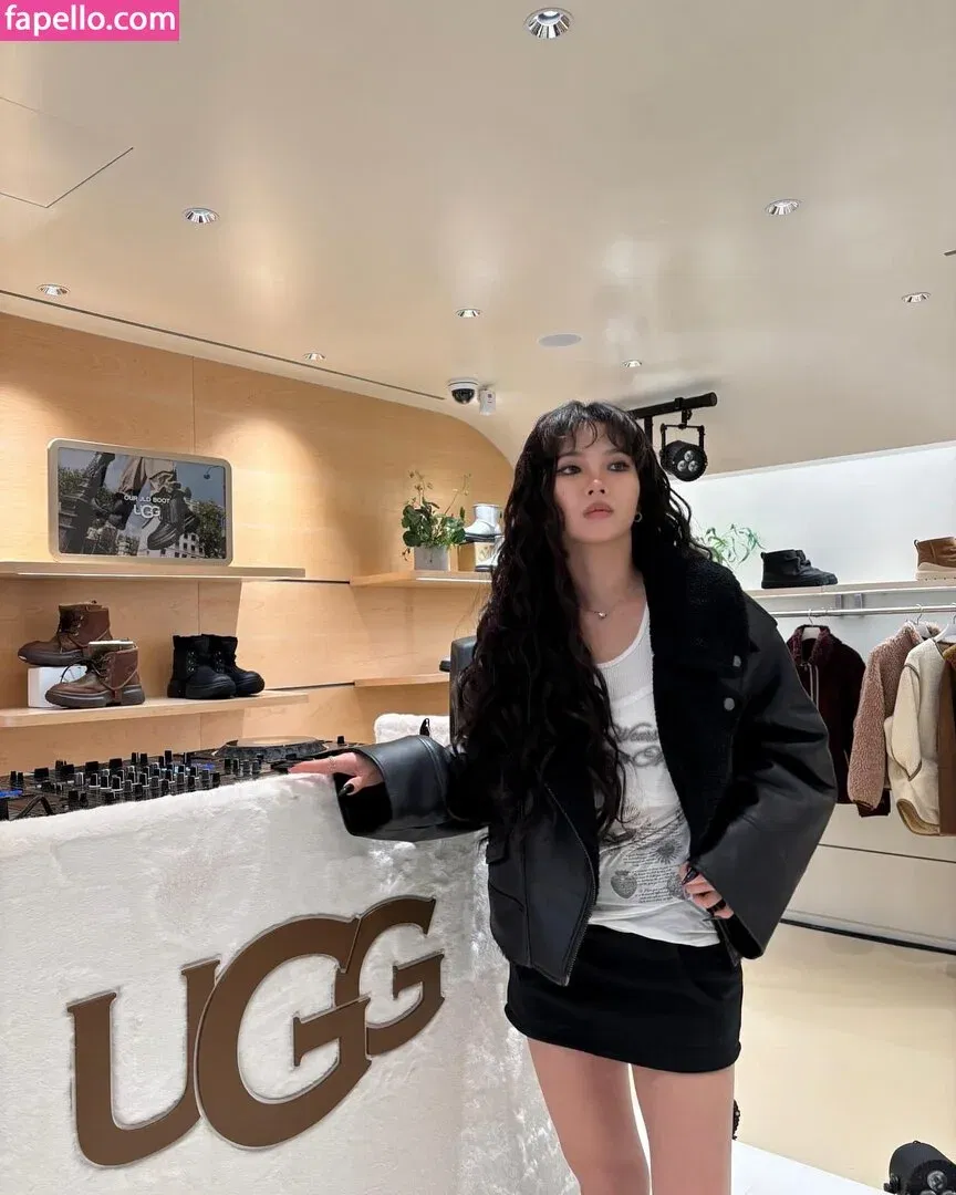 tiny.pretty.j Onlyfans Photo Gallery 