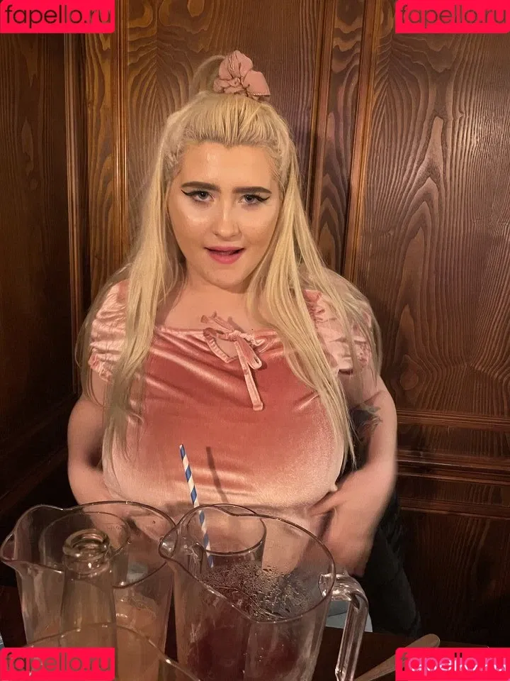 shiofficialxox Onlyfans Photo Gallery 
