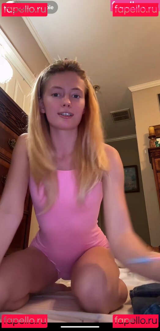 FangBarbie Nude Onlyfans Photo 20