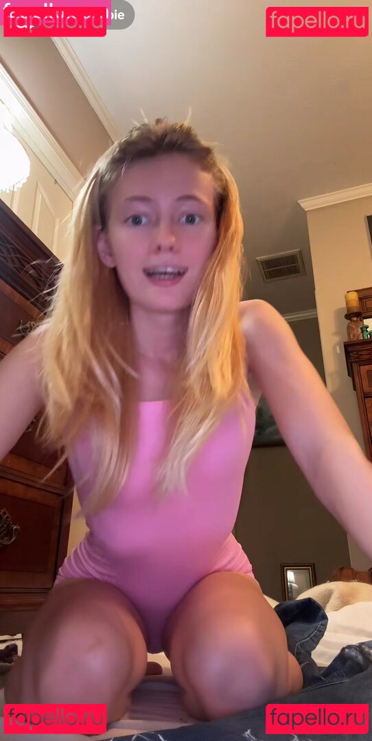 FangBarbie Nude Onlyfans Photo 18